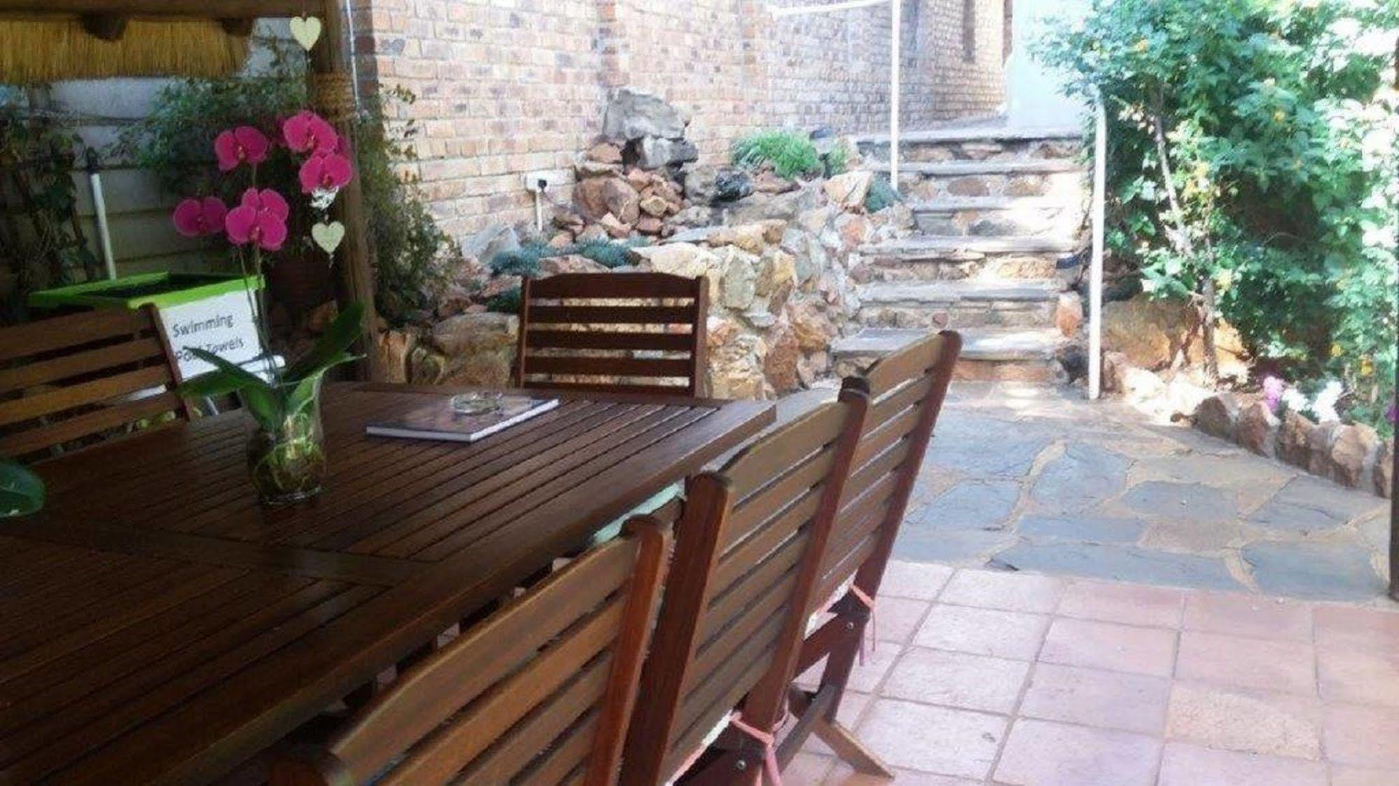 Margaret'S Place Johannesburg Exterior foto